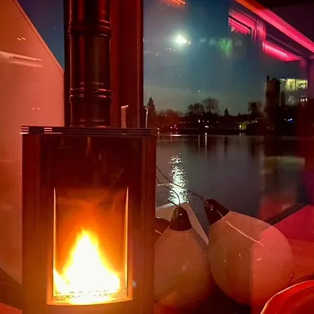 Hausboot Yacht Werder * Schwielowsee